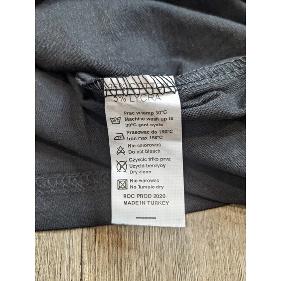 NWT Calvin Klein Logo T-Shirt Size Small Men's Black Pullover Short Sleeve - Picture 3 of 7